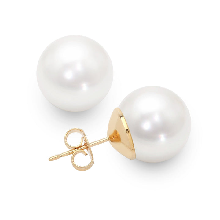 Pearl studs