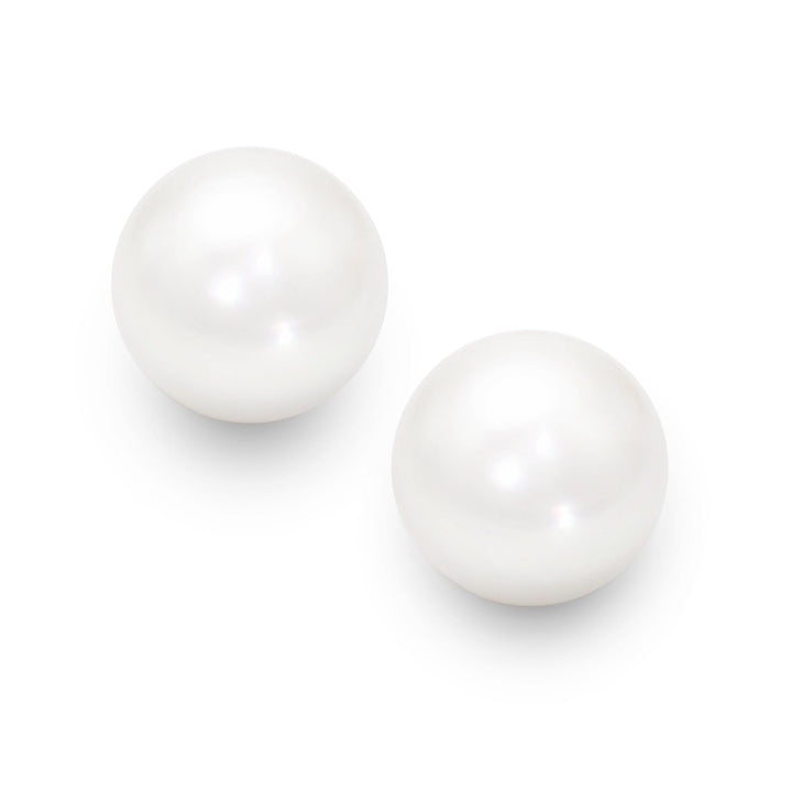 Pearl studs